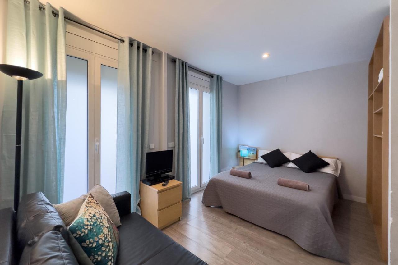 Aparteasy - Gracia Apartments Barcelona Exterior foto